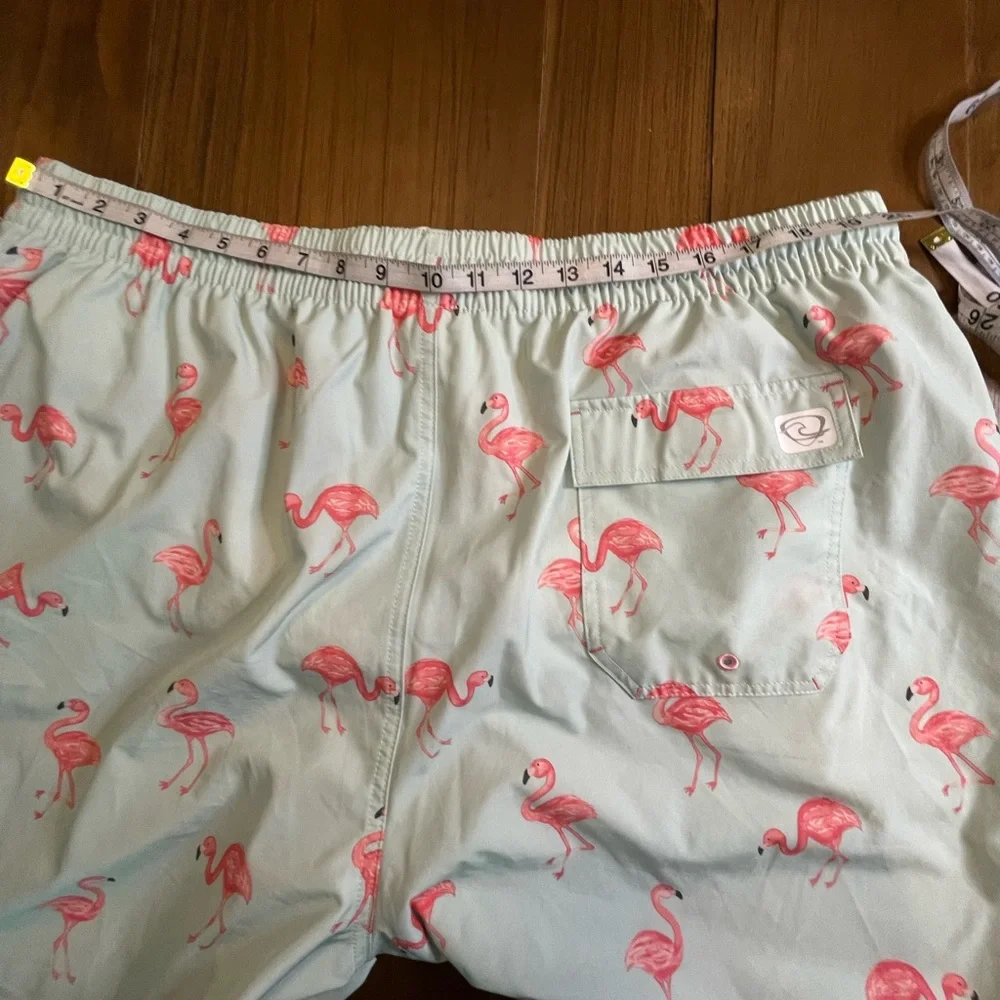 Wave Zone lined Swim Trunks sea foam green  with flamingos size XXL‎